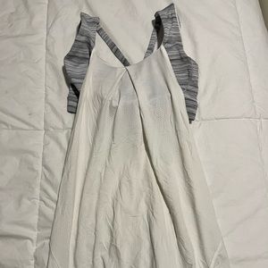 Lululemon tank with built in bra